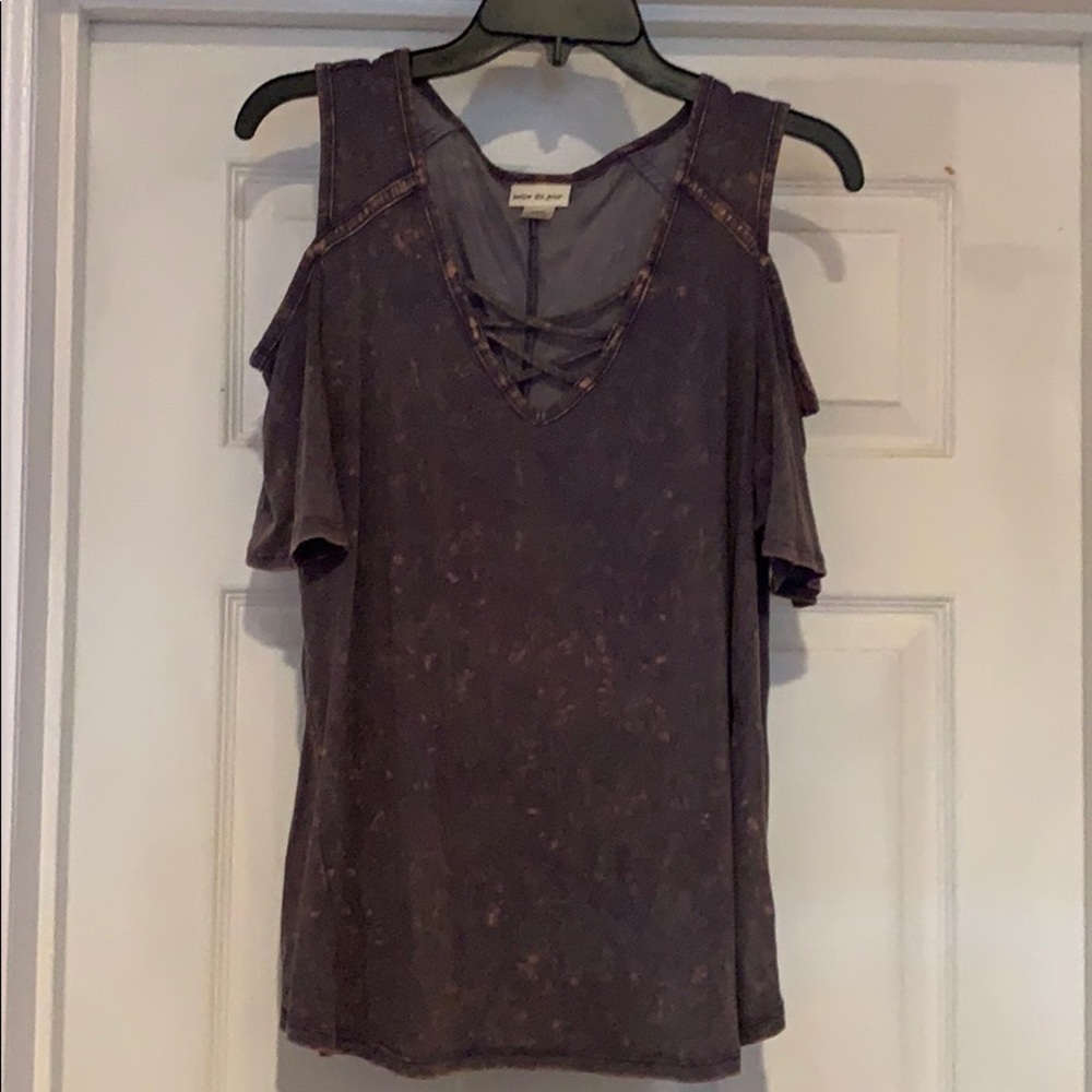 Belle du jour cold shoulder top